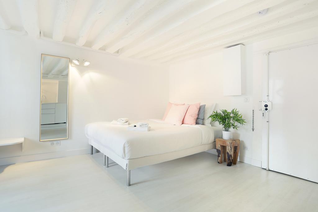 Rent A Room - Studio Bonne Nouvelle Paris Exterior foto